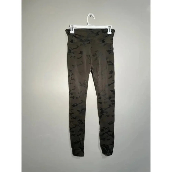 Spanx Faux Leather Liquid Leggings‎ in Camo - Picture 6 of 10